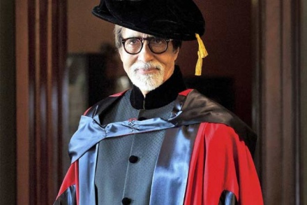 Meet the doctor Amitabh Bachchan!